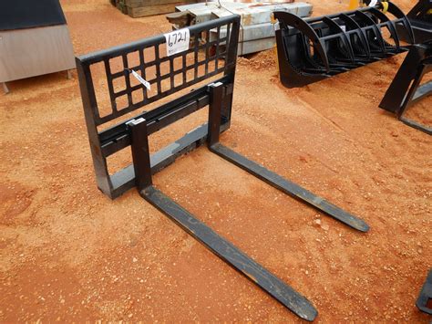 how much do skid steer forks weight|aftermarket skid steer forks.